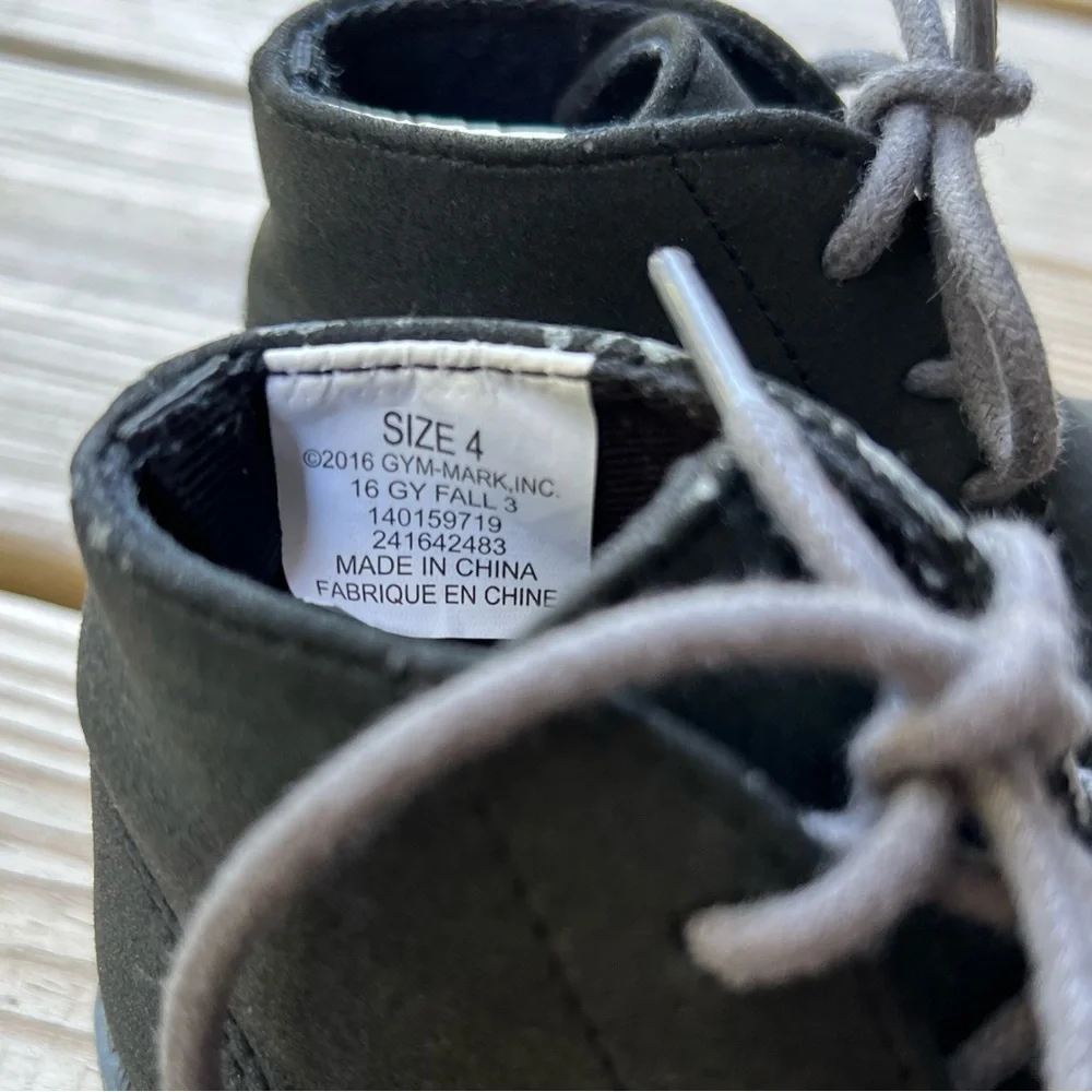 Baby infant size 4 Classic Black Kids Boots with laces